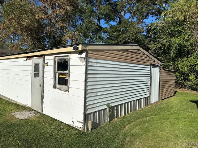 $154,000 | 20201 Ford Street, Orleans, NY 13656