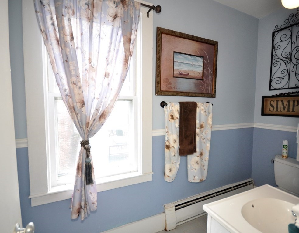 34 Thompson Street Maynard, MA 01754 - Photo 26 of 40