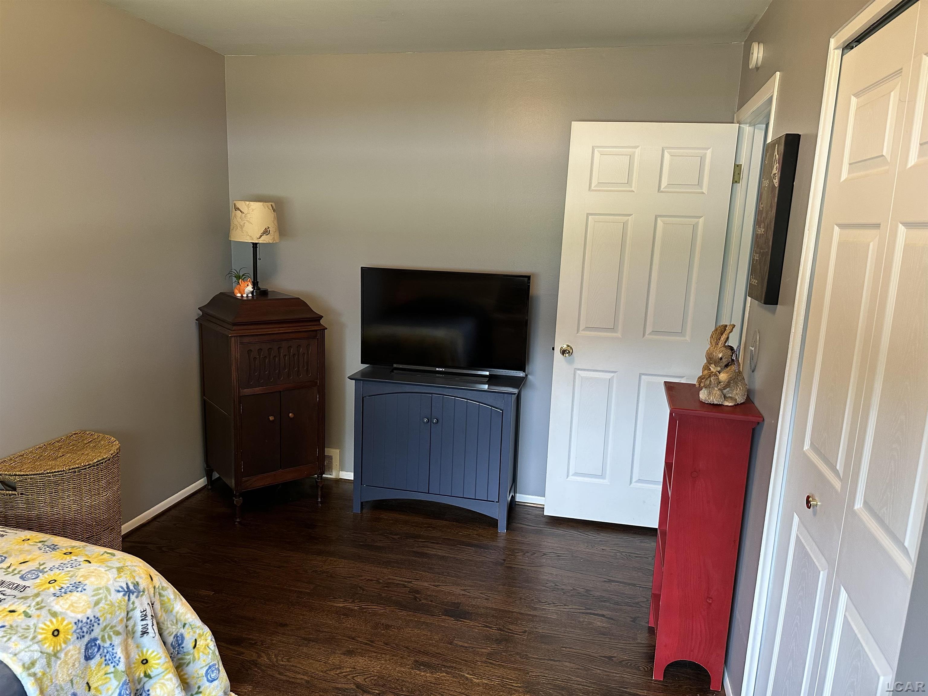 25468 Reeck Road Woodhaven, MI 48183 - Photo 27 of 49