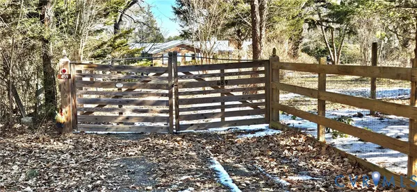 $784,950 | 459 Willow Lane, Topping, VA 23169