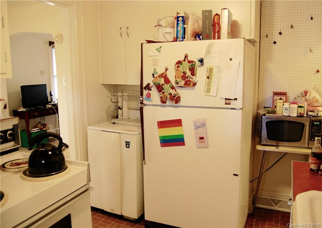 1238 Edgewood Road, Unit 18 Charlotte, NC 28208 - Photo 14 of 17 Gallery Image 14