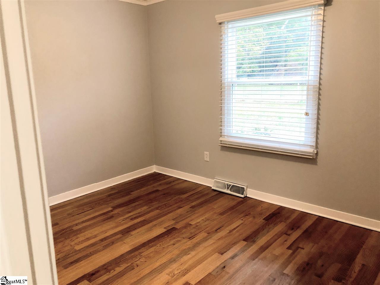334 Ervin Street Honea Path, SC 29654 - Photo 13 of 21 Gallery Image 13