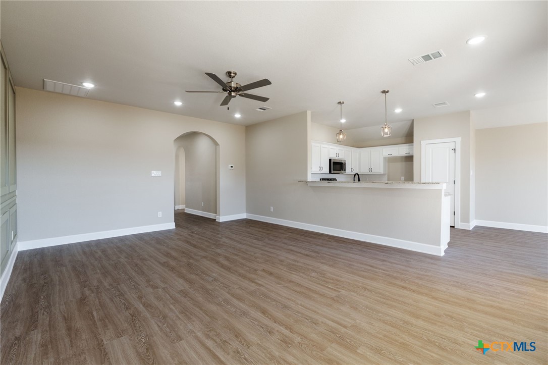 2005 Blackhawk Loop Belton, TX 76513 - Photo 10 of 37