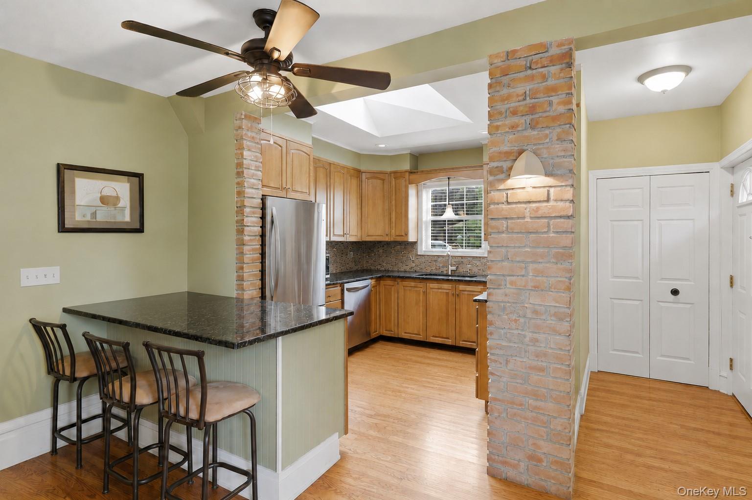 6 Country Club Road Hopewell Junction, NY 12533 - Photo 23 of 50 Kitchen with door to backyard