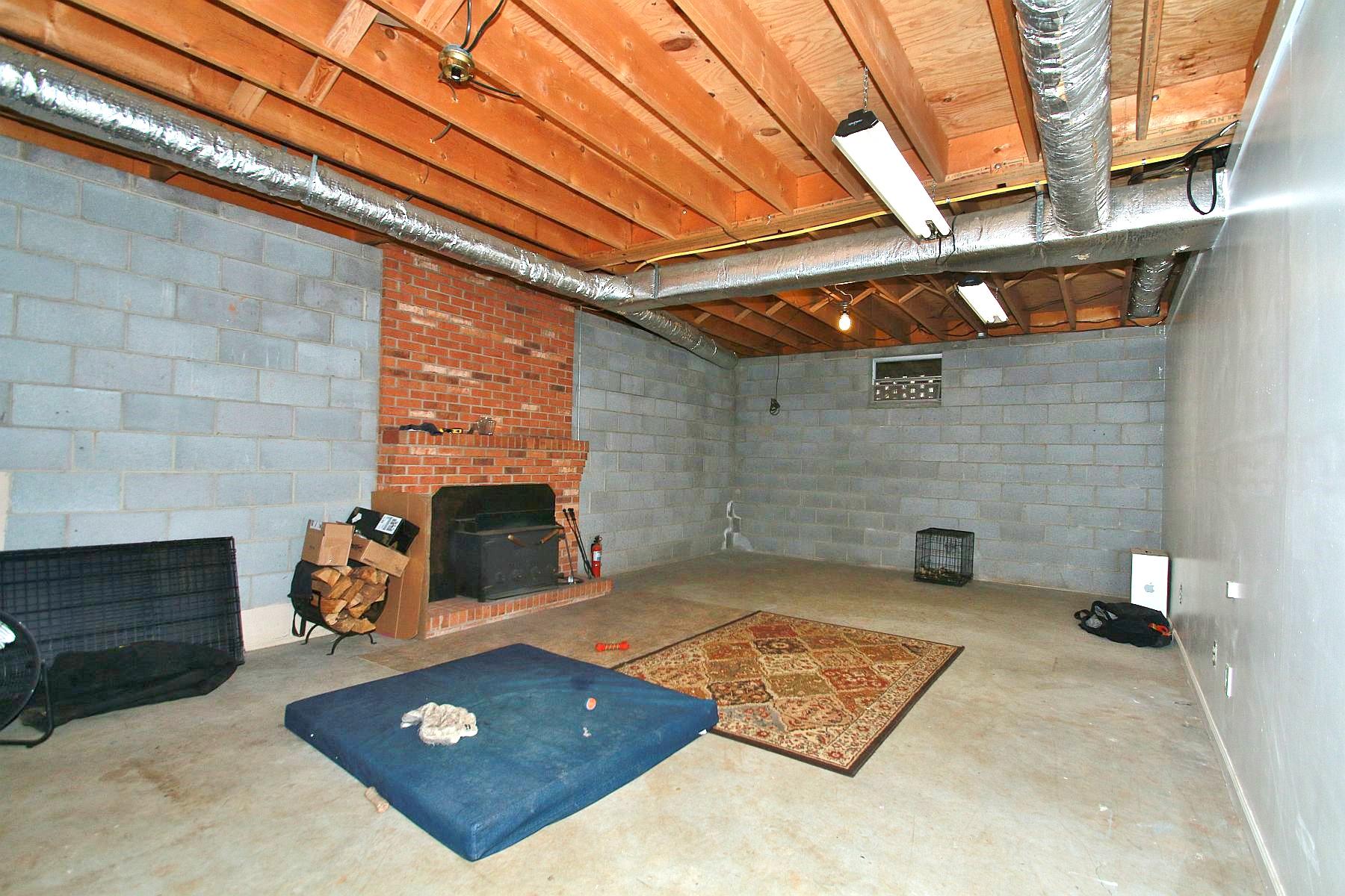392 Morgans Fork Road Penhook, VA 24137 - Photo 28 of 56 img_2928
