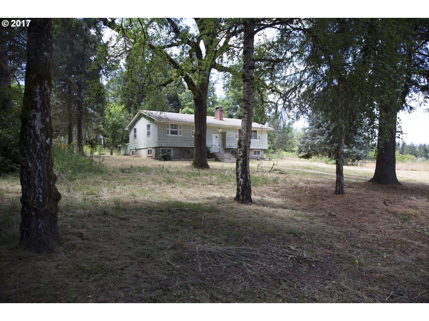 22045 Northeast Sunnycrest Road Newberg, OR 97132 - Photo 1 of 19 Gallery Image 1
