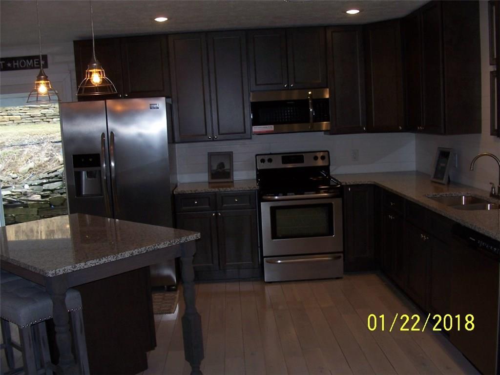 525 Dutch Run Road Waynesburg, PA 15370 - Photo 7 of 19