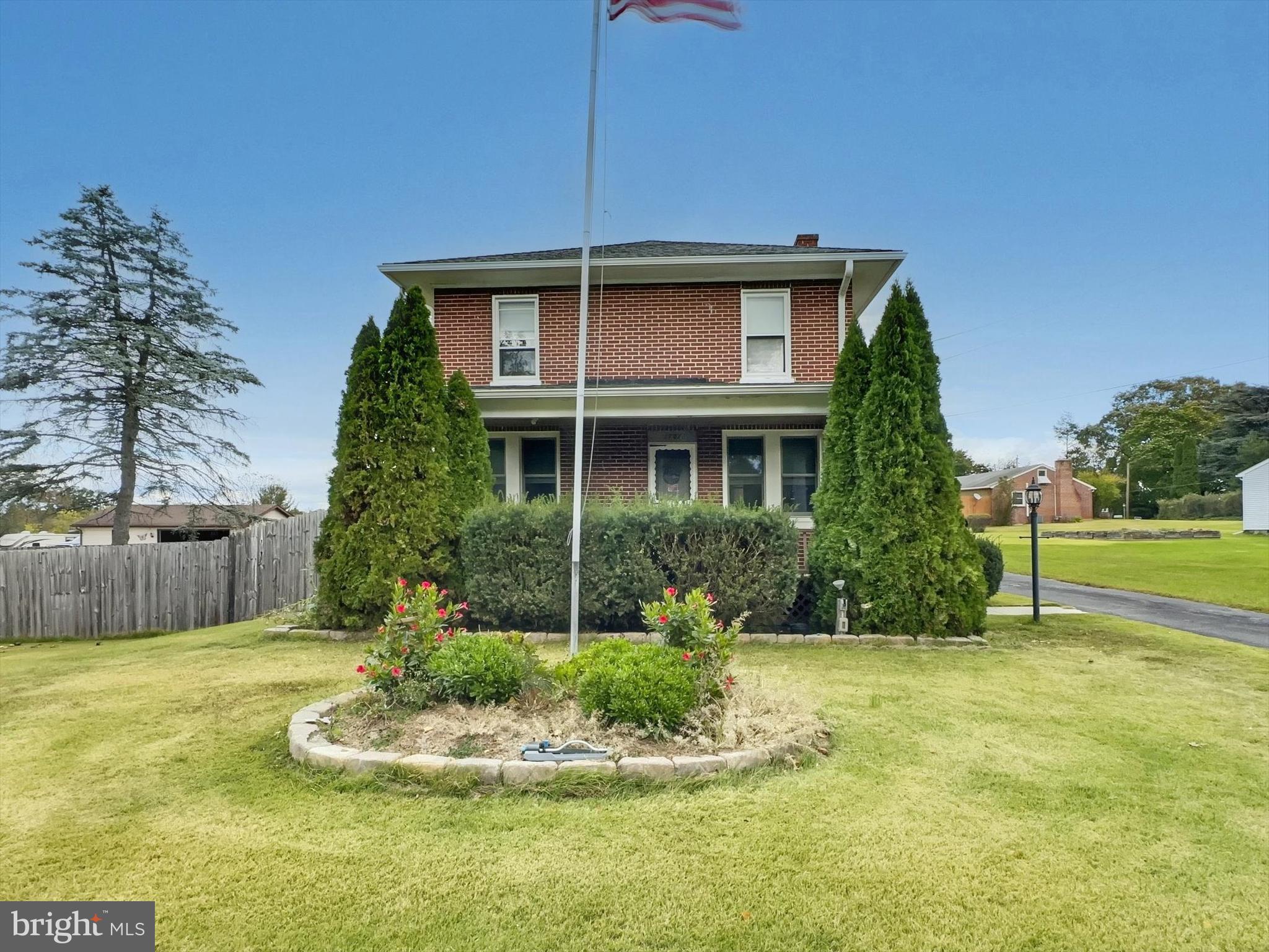 1721 Spring Street York, PA 17408 - Photo 3 of 25 Gallery Image 3