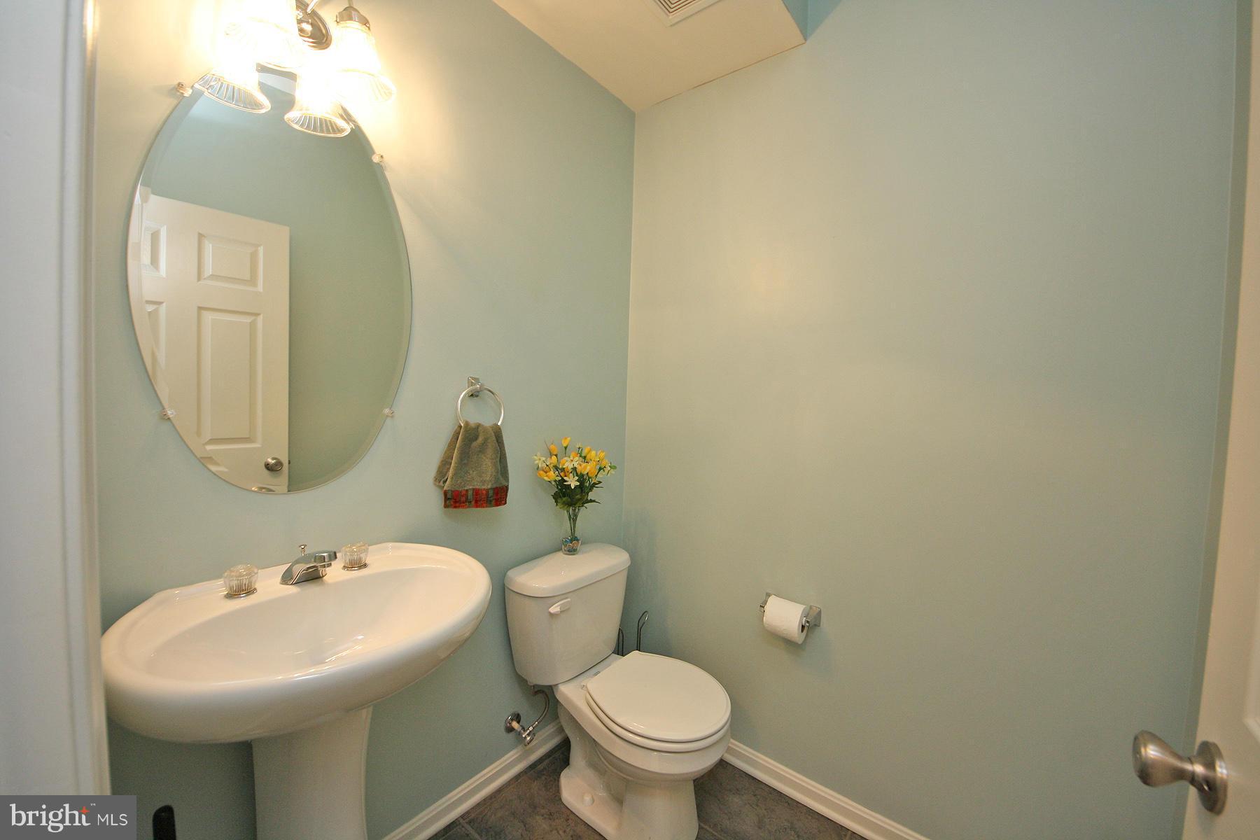 5946 Fairlee Road Elkridge, MD 21075 - Photo 11 of 29 Powder Room on Main Level