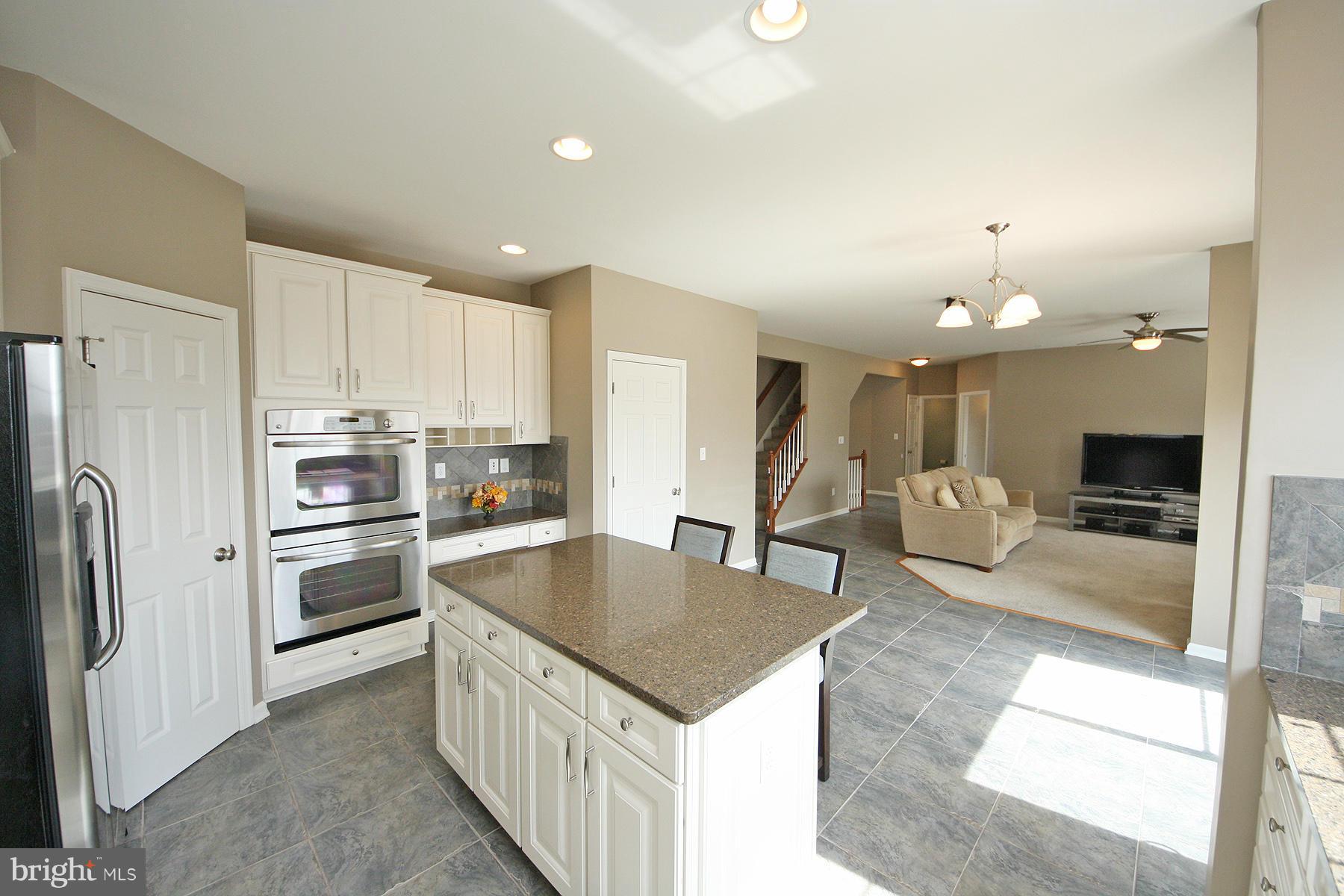5946 Fairlee Road Elkridge, MD 21075 - Photo 16 of 29 Kitchen with Island & Spacious Pantry