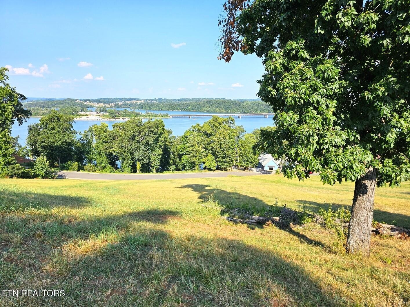 2486 Starboard Crest Road Morristown, TN 37814 - Photo 13 of 28 Gallery Image 13