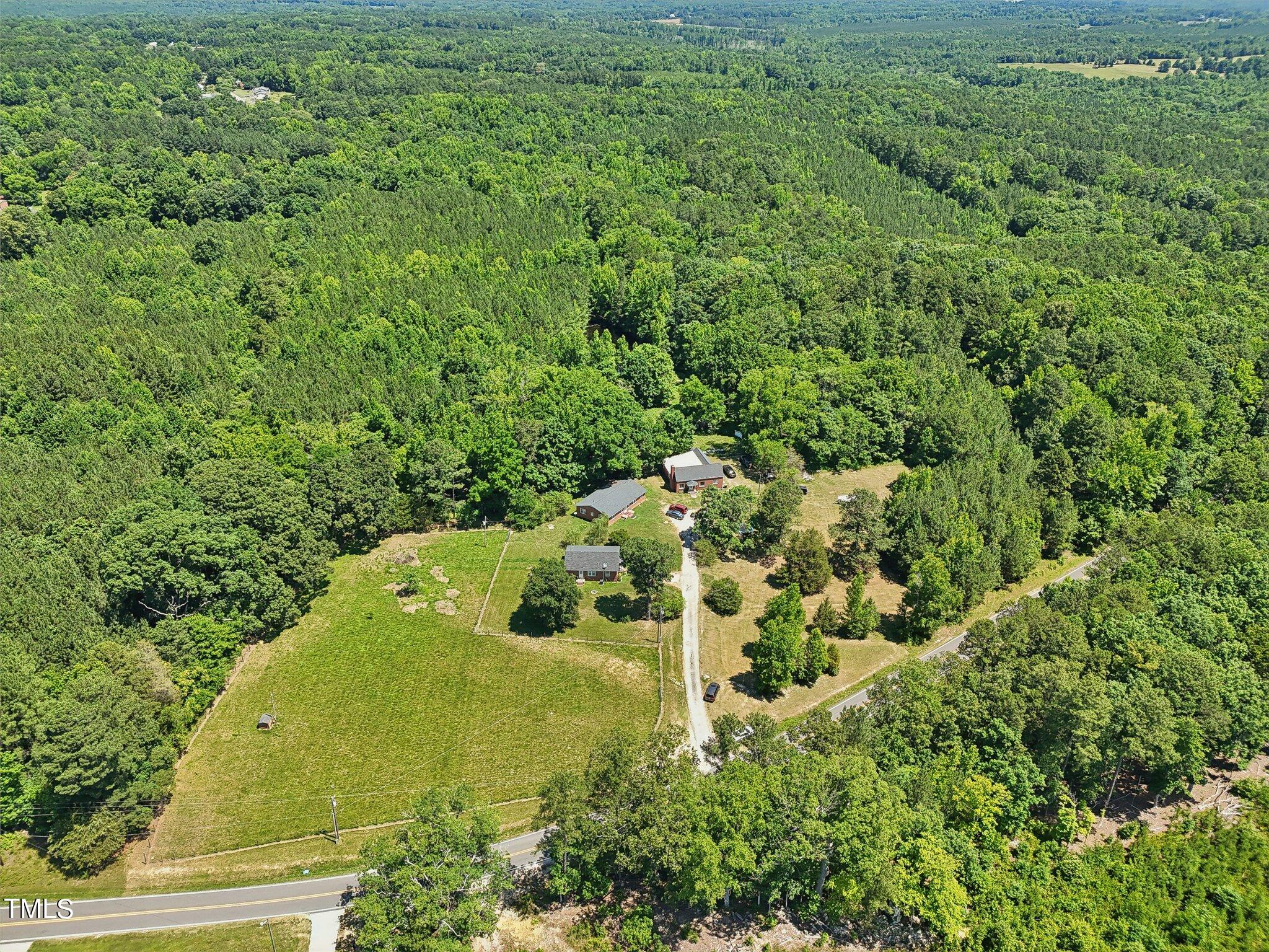 425 Kittrell Road Kittrell, NC 27544 - Photo 3 of 69 Kittrell Rd-062