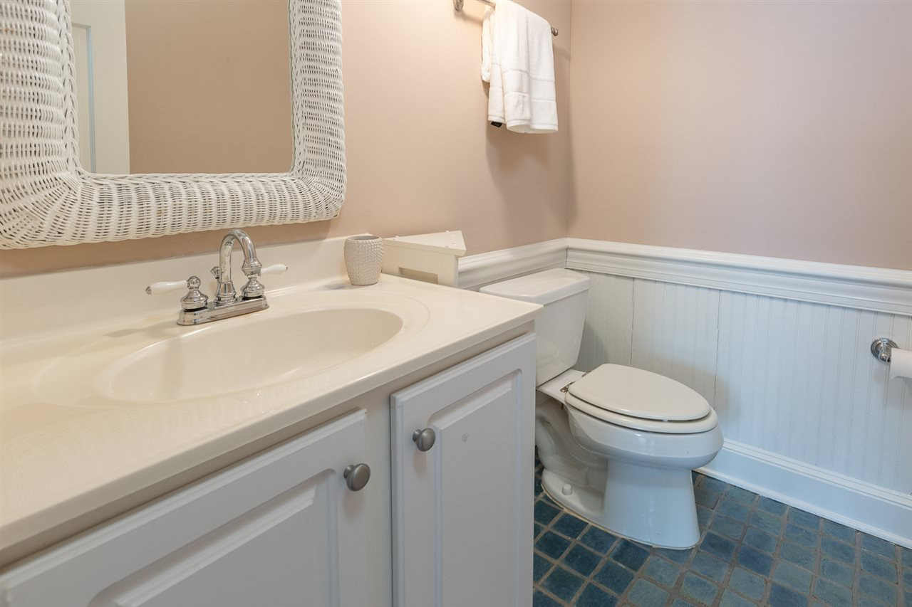 1405 Pony Run Road Raleigh, NC 27615 - Photo 22 of 28 HALF BATH OFF BONUS