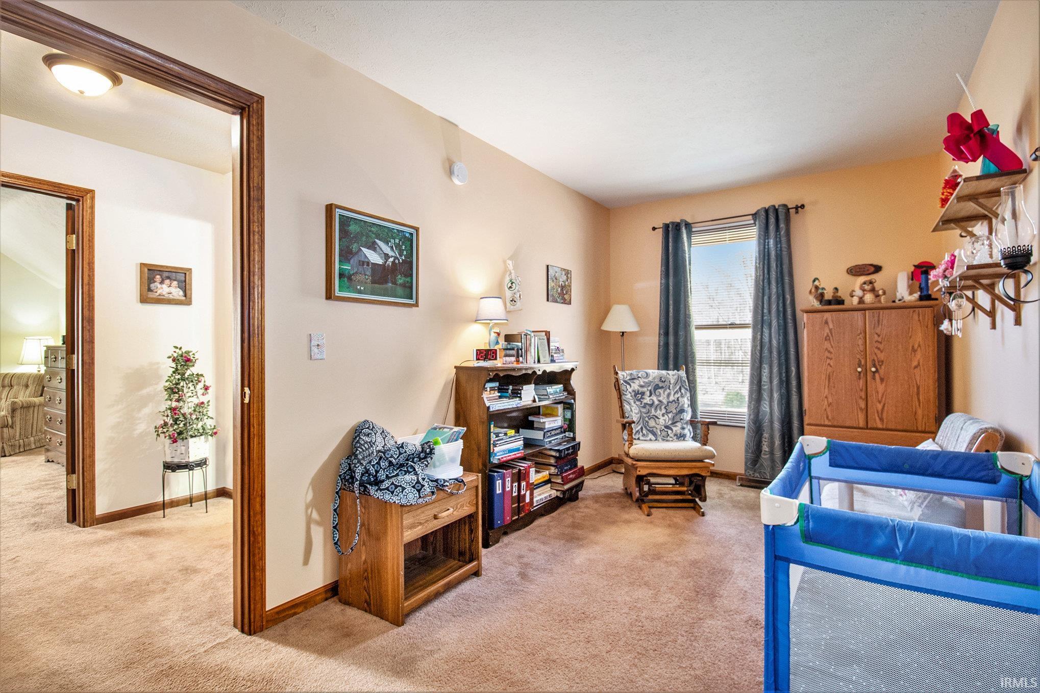 60209 Locust Road South Bend, IN 46614 - Photo 23 of 35 Gallery Image 23