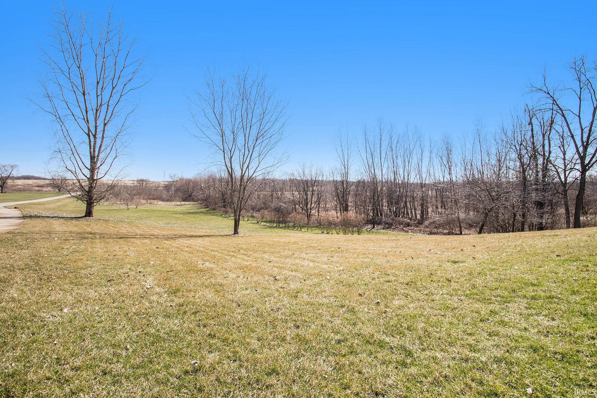 60209 Locust Road South Bend, IN 46614 - Photo 8 of 35 Gallery Image 8