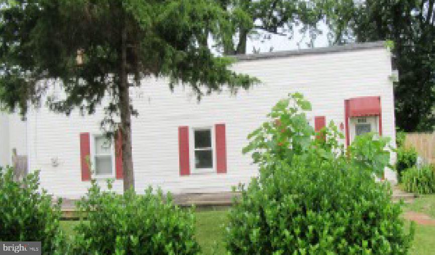 2602 Sparrows Point Road Baltimore, MD 21219 - Photo 1 of 4