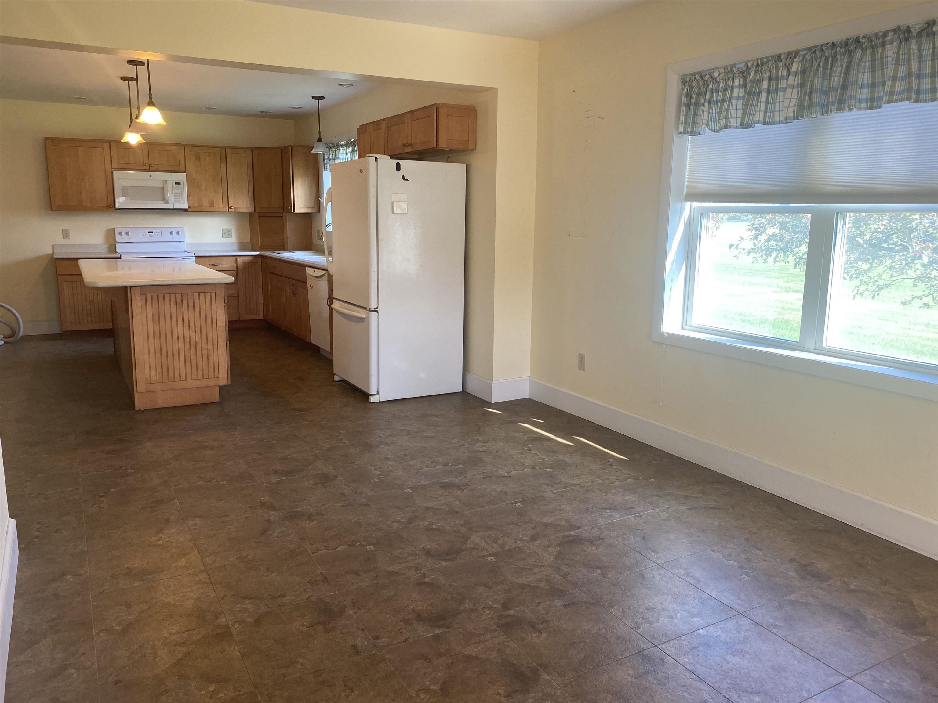 342 Highway 2 South Hero, VT 05486 - Photo 14 of 31