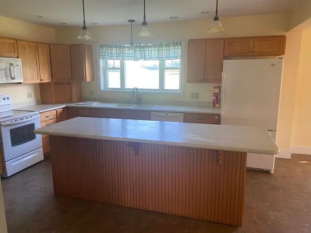 $609,900 | 342 Highway 2, South Hero, VT 05486