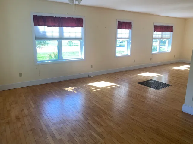 $609,900 | 342 Highway 2, South Hero, VT 05486