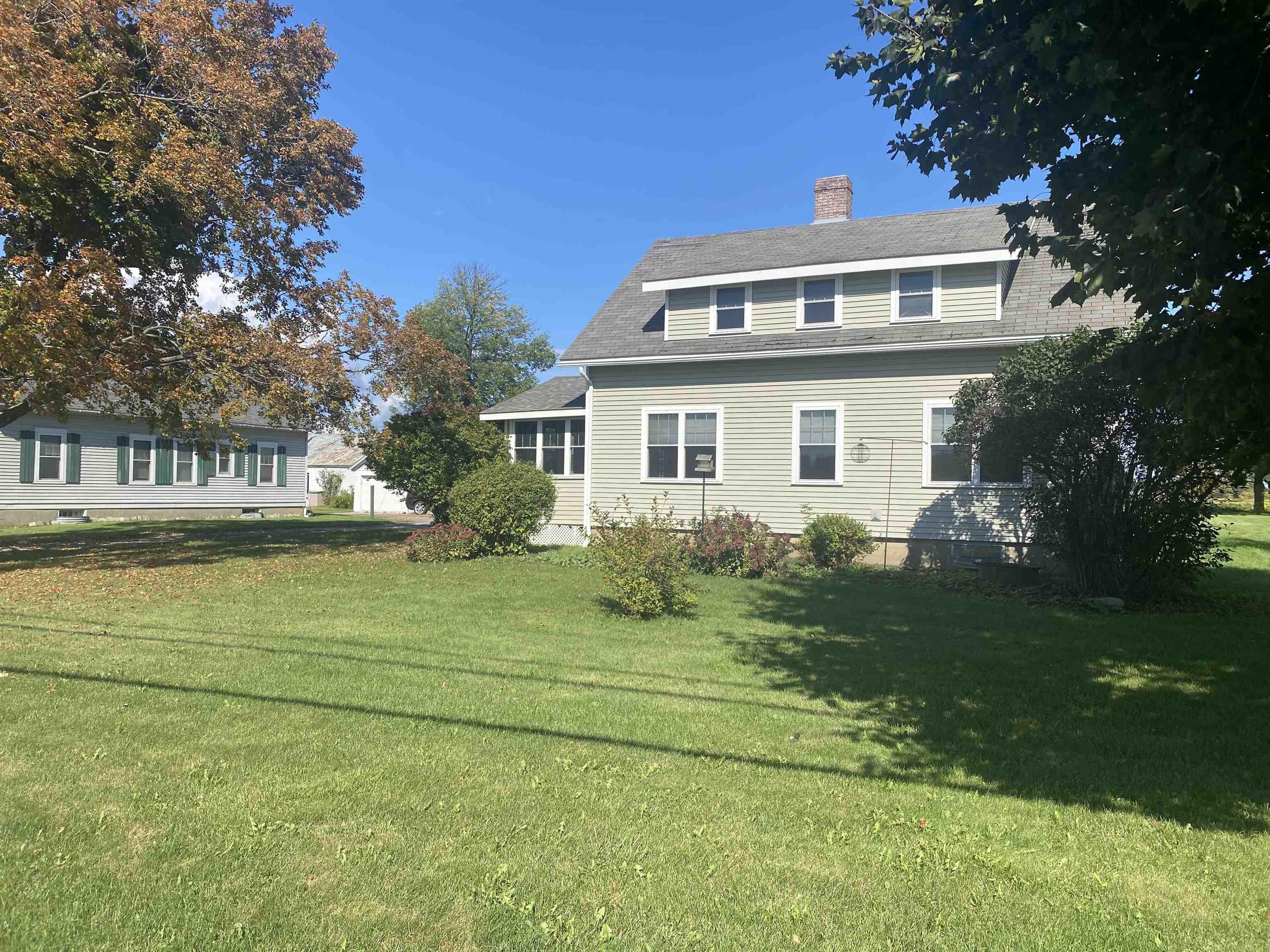 342 Highway 2 South Hero, VT 05486 - Photo 2 of 31