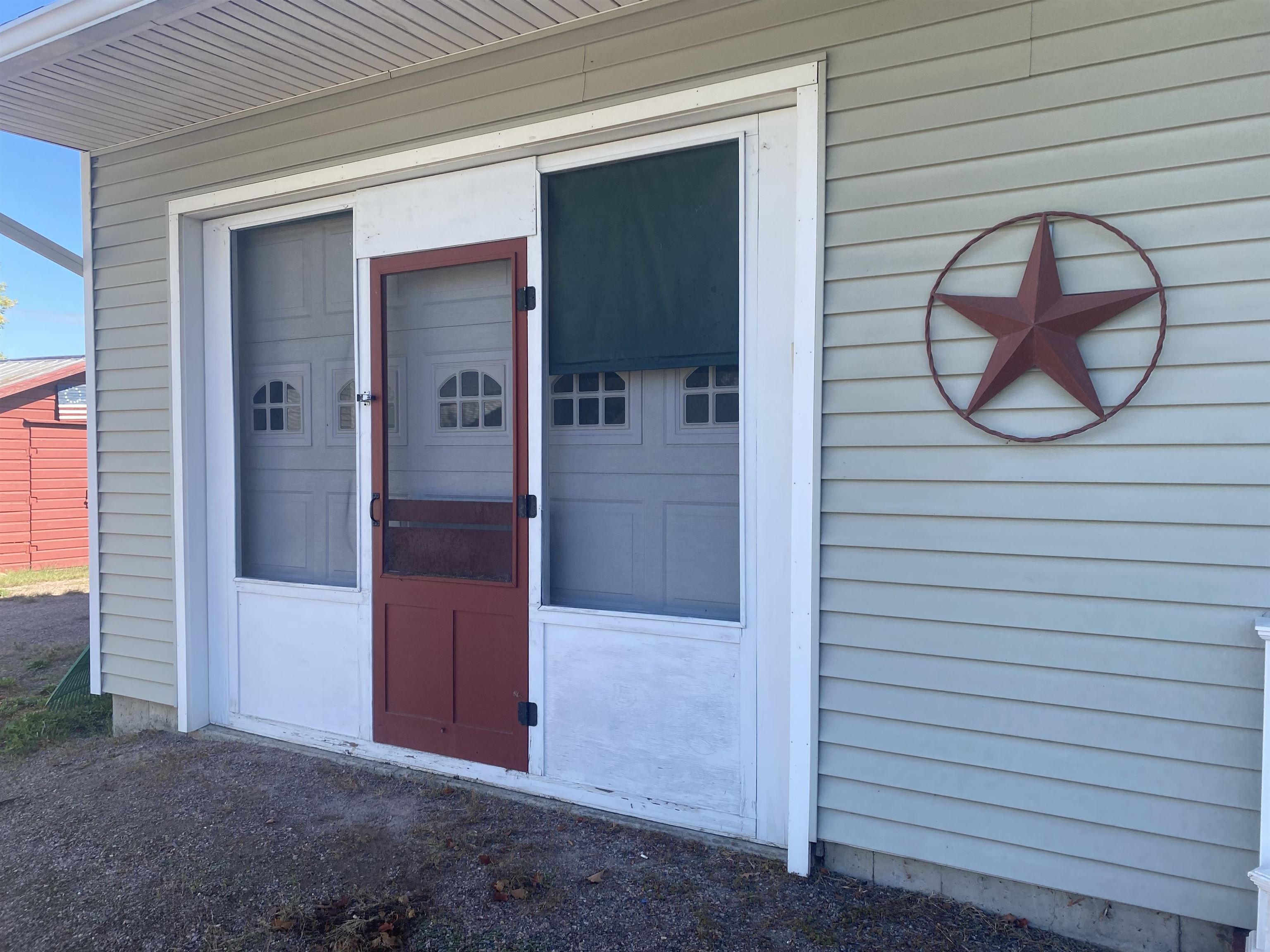 342 Highway 2 South Hero, VT 05486 - Photo 7 of 31