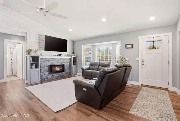 $739,000 | 2143 East Greenleaf Lane, Coeur D'Alene, ID 83815