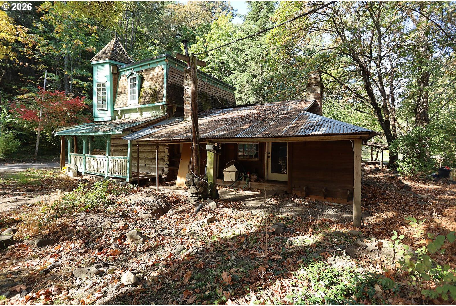 1250 Dry Creek Road Mosier, OR 97040 - Photo 5 of 42 Gallery Image 5