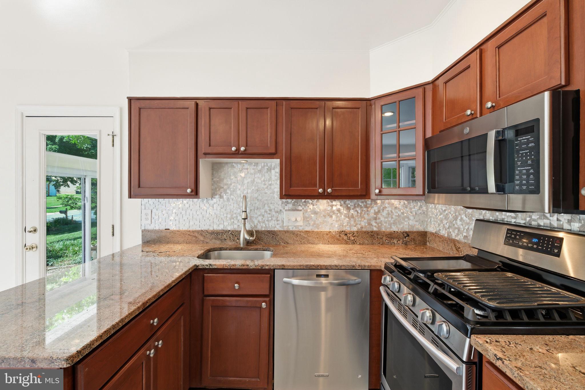 1617 Billman Lane Silver Spring, MD 20902 - Photo 11 of 47 Kitchen