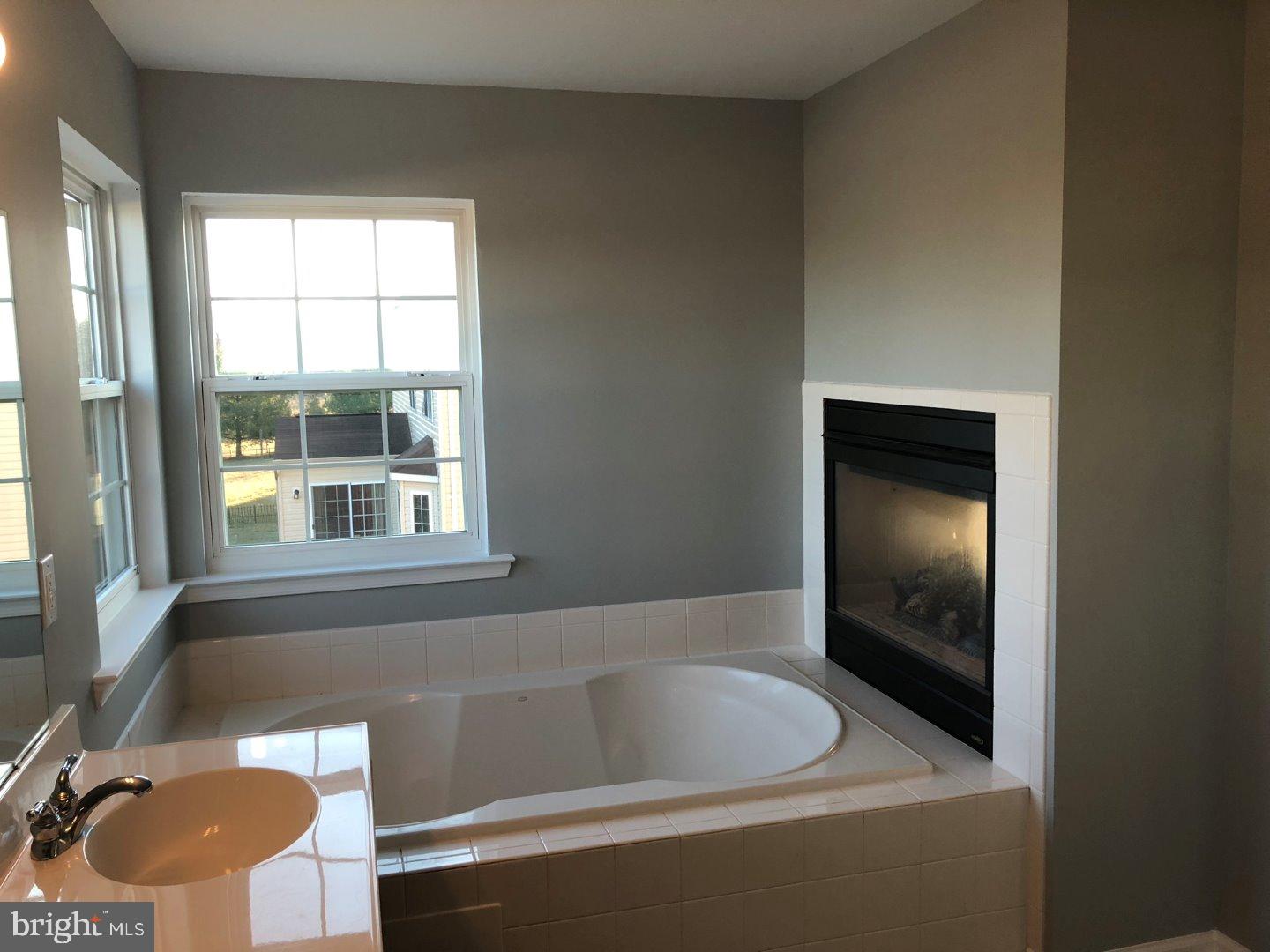 11 Howard Street Carneys Point, NJ 08069 - Photo 16 of 22 Gallery Image 16