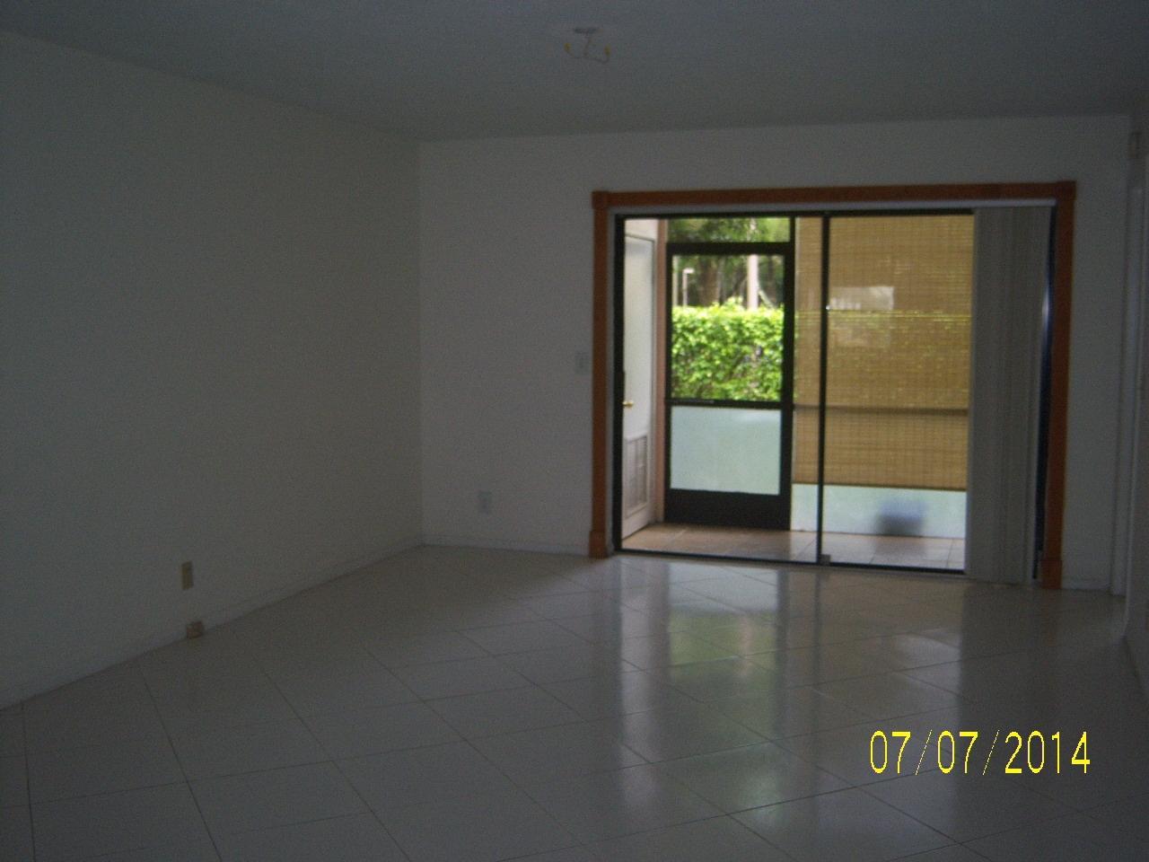 22136 Palms Way, Unit 102 Boca Raton, FL 33433 - Photo 4 of 12 Living-Dining Room