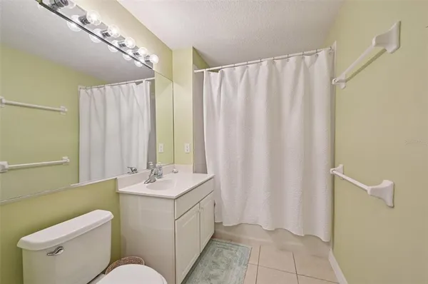 $3,300 | 7050 Prosperity Circle, Unit 904, Sarasota, FL 34238