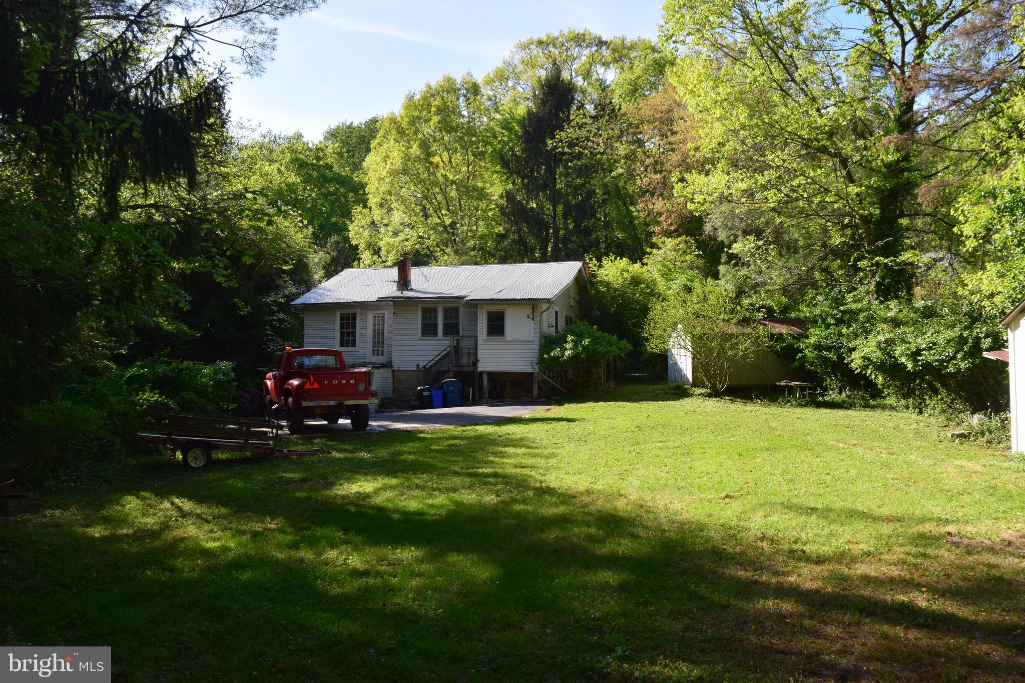 8703 Burdette Road Bethesda, MD 20817 - Photo 3 of 6 Gallery Image 3