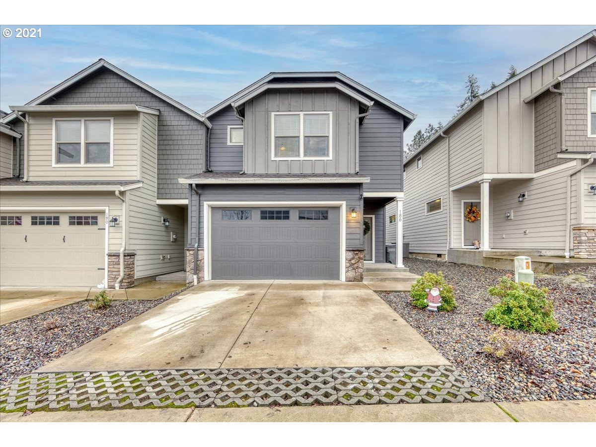 186 North 44th Place Ridgefield, WA 98642 - Photo 2 of 32