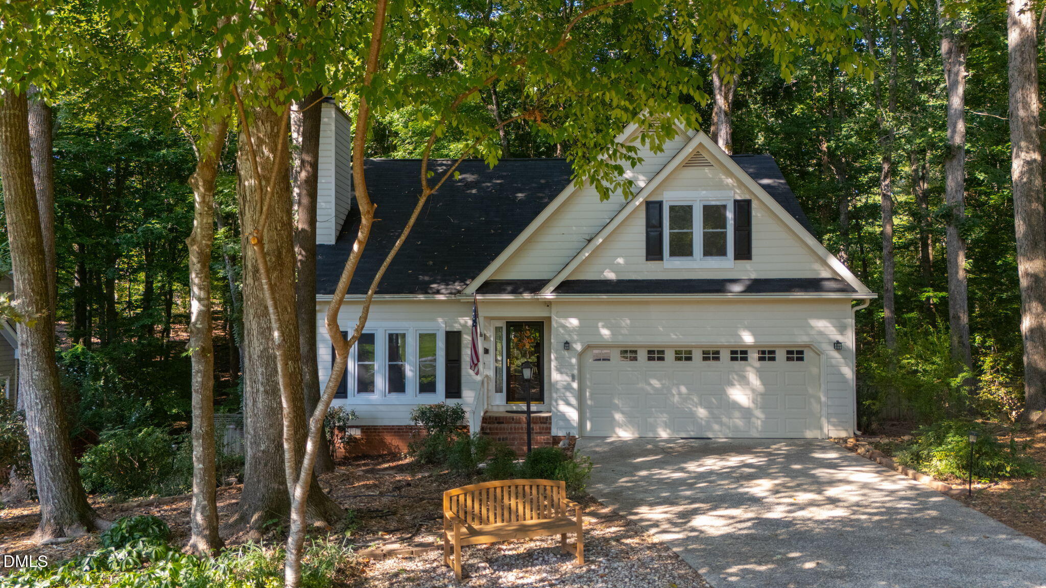 68-web-or-mls-1237 Hillingdon Way-2665