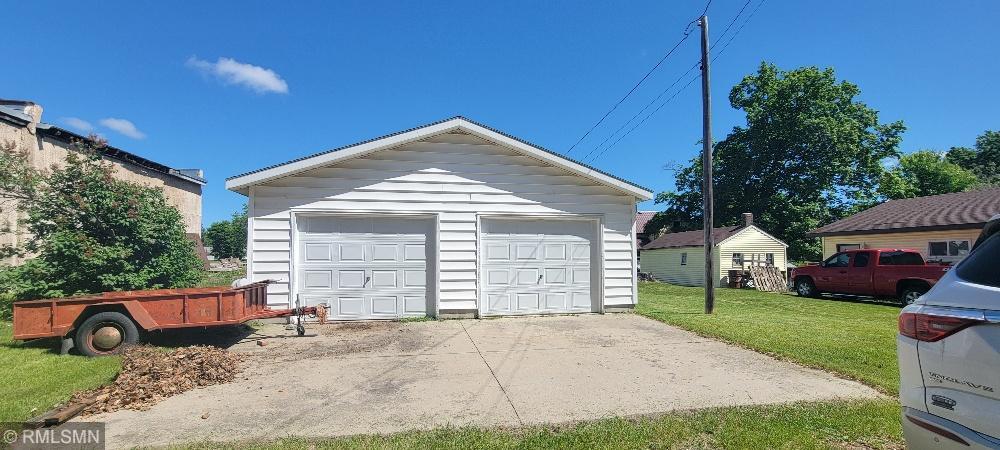 215 3rd Avenue Southwest Long Prairie, MN 56347 - Photo 3 of 29 Gallery Image 3
