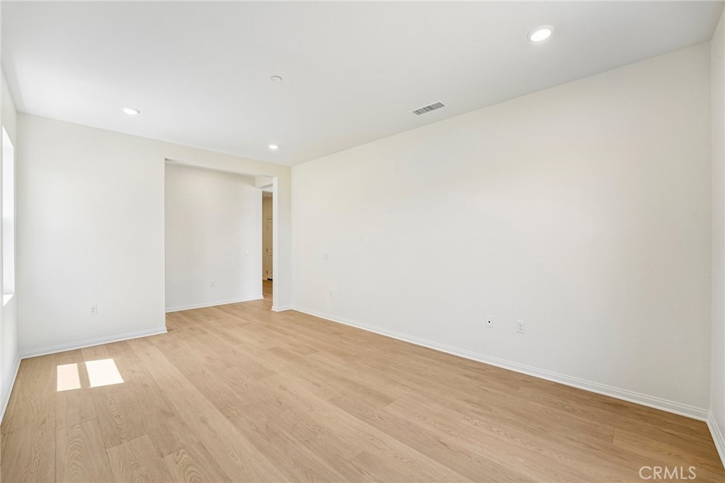31288 Pine Oak Road Winchester, CA 92596 - Photo 10 of 34