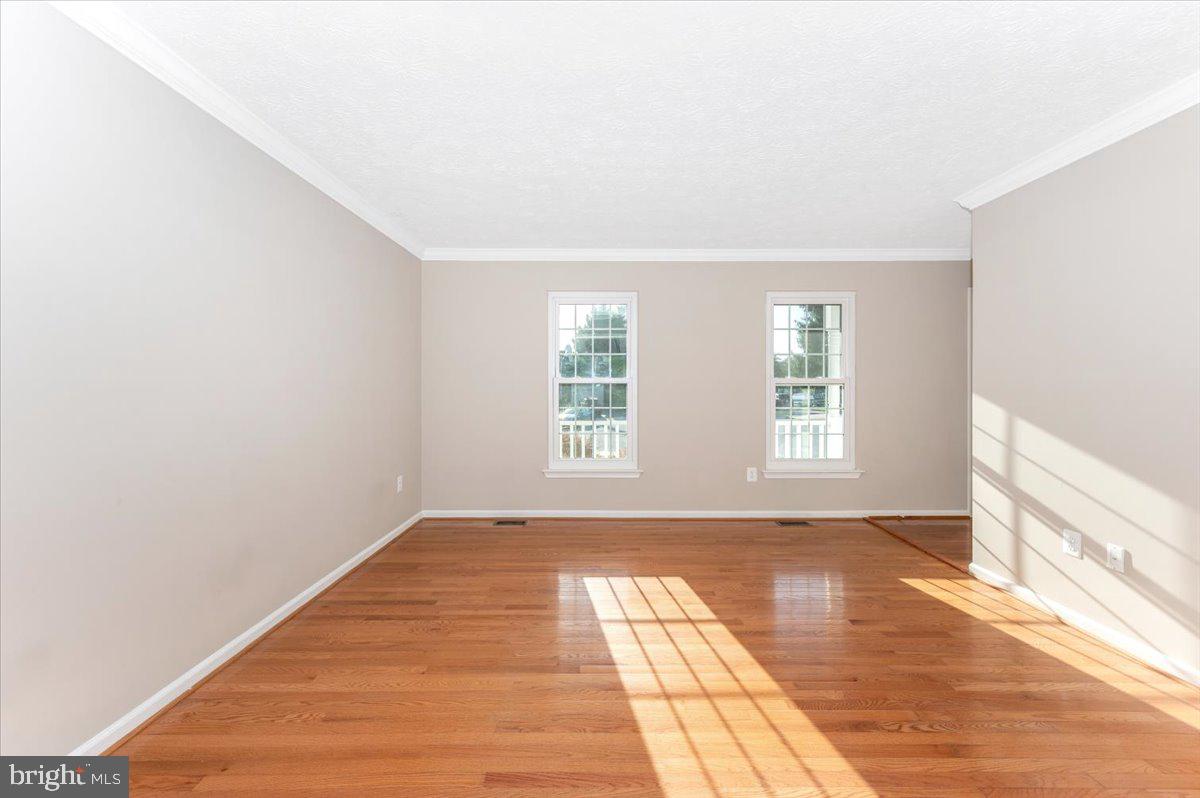 5004 Finch Court Frederick, MD 21703 - Photo 7 of 63