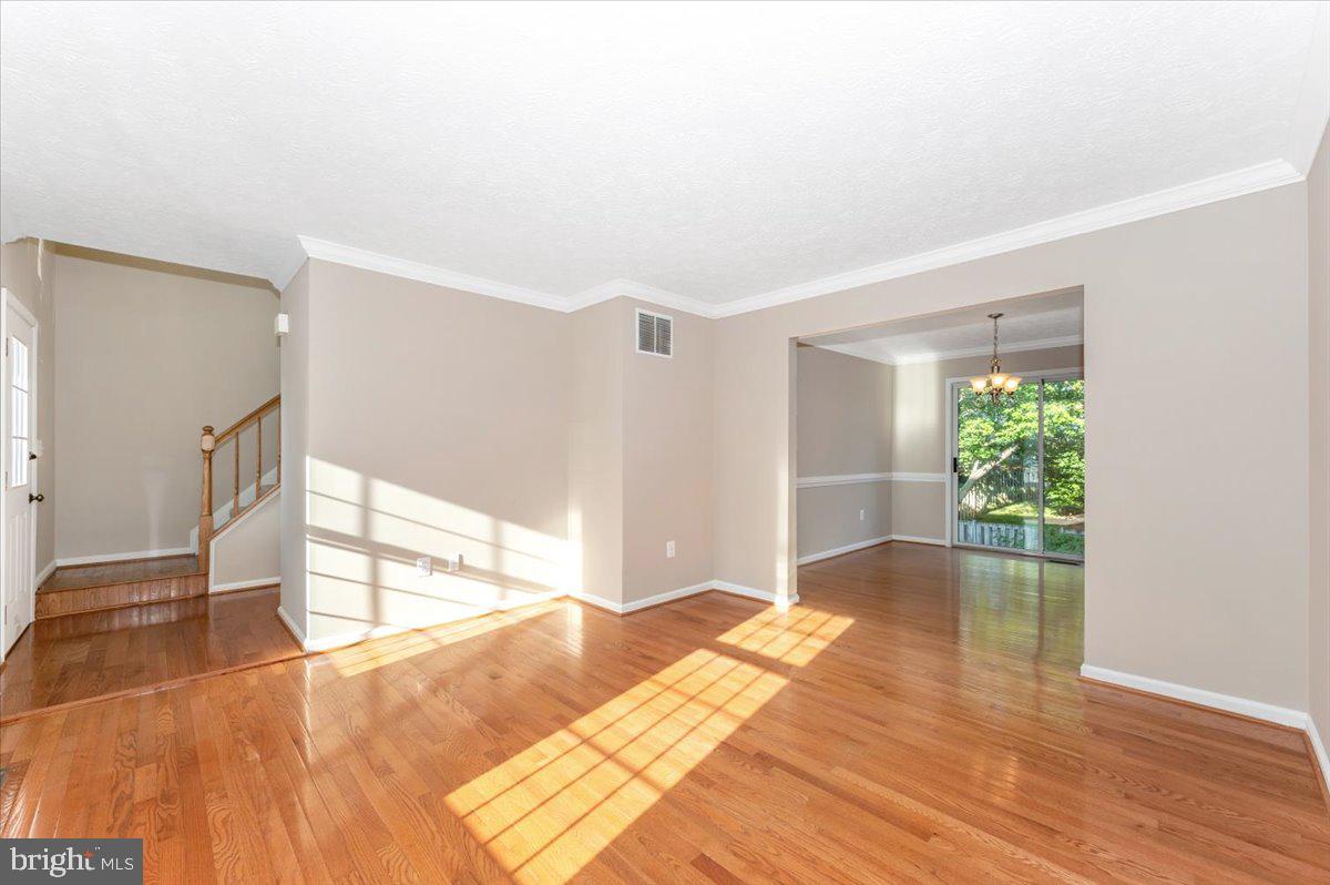 5004 Finch Court Frederick, MD 21703 - Photo 8 of 63