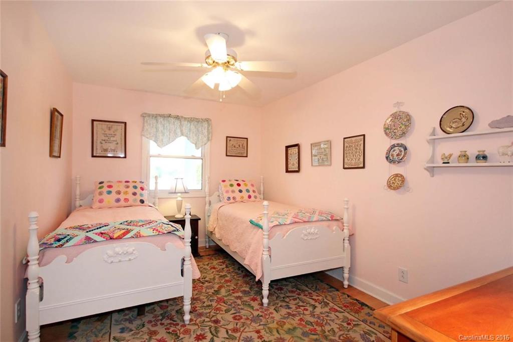 100 Island View Road Statesville, NC 28677 - Photo 19 of 24 Gallery Image 19