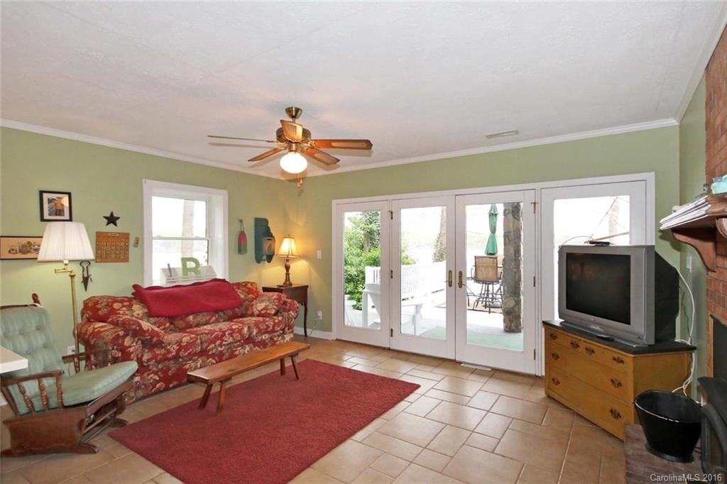 100 Island View Road Statesville, NC 28677 - Photo 20 of 24 Gallery Image 20