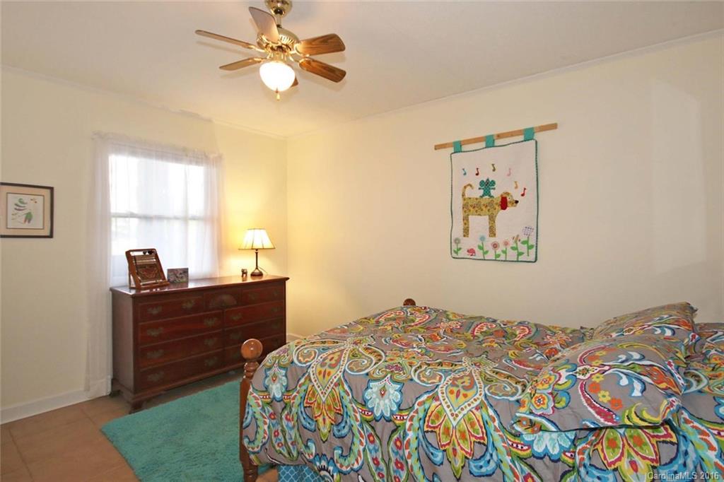 100 Island View Road Statesville, NC 28677 - Photo 22 of 24 Gallery Image 22