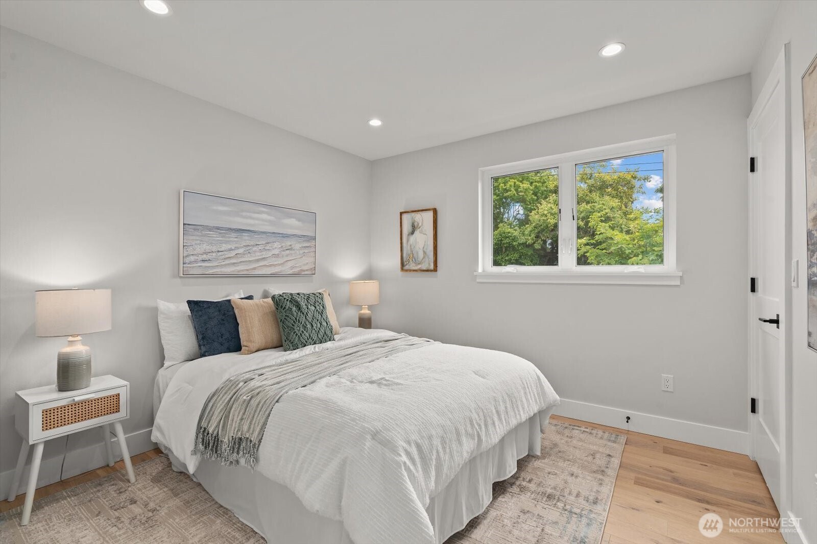 4816 Southwest Findlay Street Seattle, WA 98136 - Photo 10 of 40