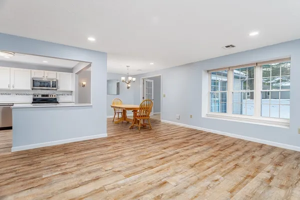 $465,000 | 308 Ridgefield Circle, Unit C, Clinton, MA 01510