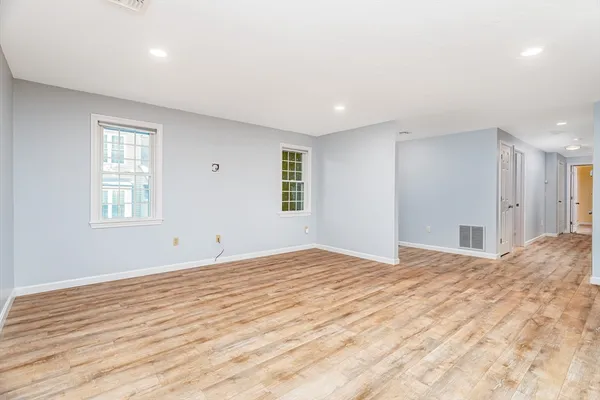 $465,000 | 308 Ridgefield Circle, Unit C, Clinton, MA 01510