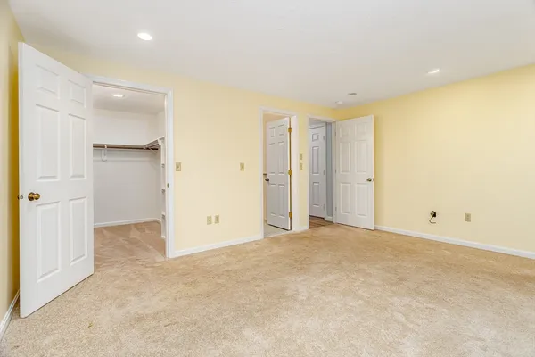 $465,000 | 308 Ridgefield Circle, Unit C, Clinton, MA 01510