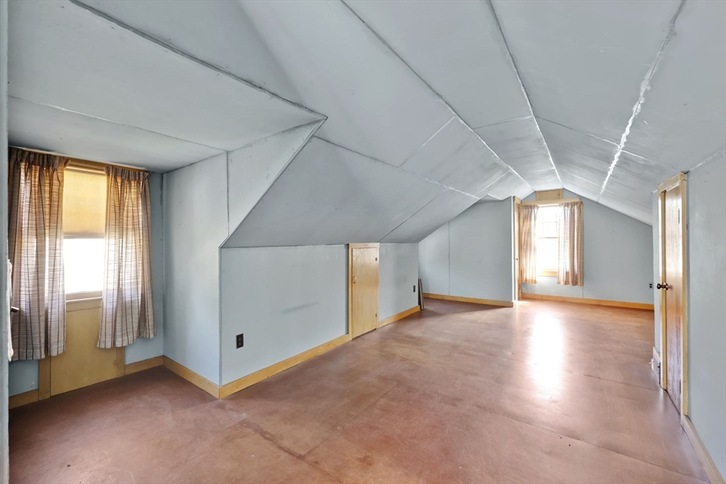 95 Kingsley Street Springfield, MA 01104 - Photo 20 of 29