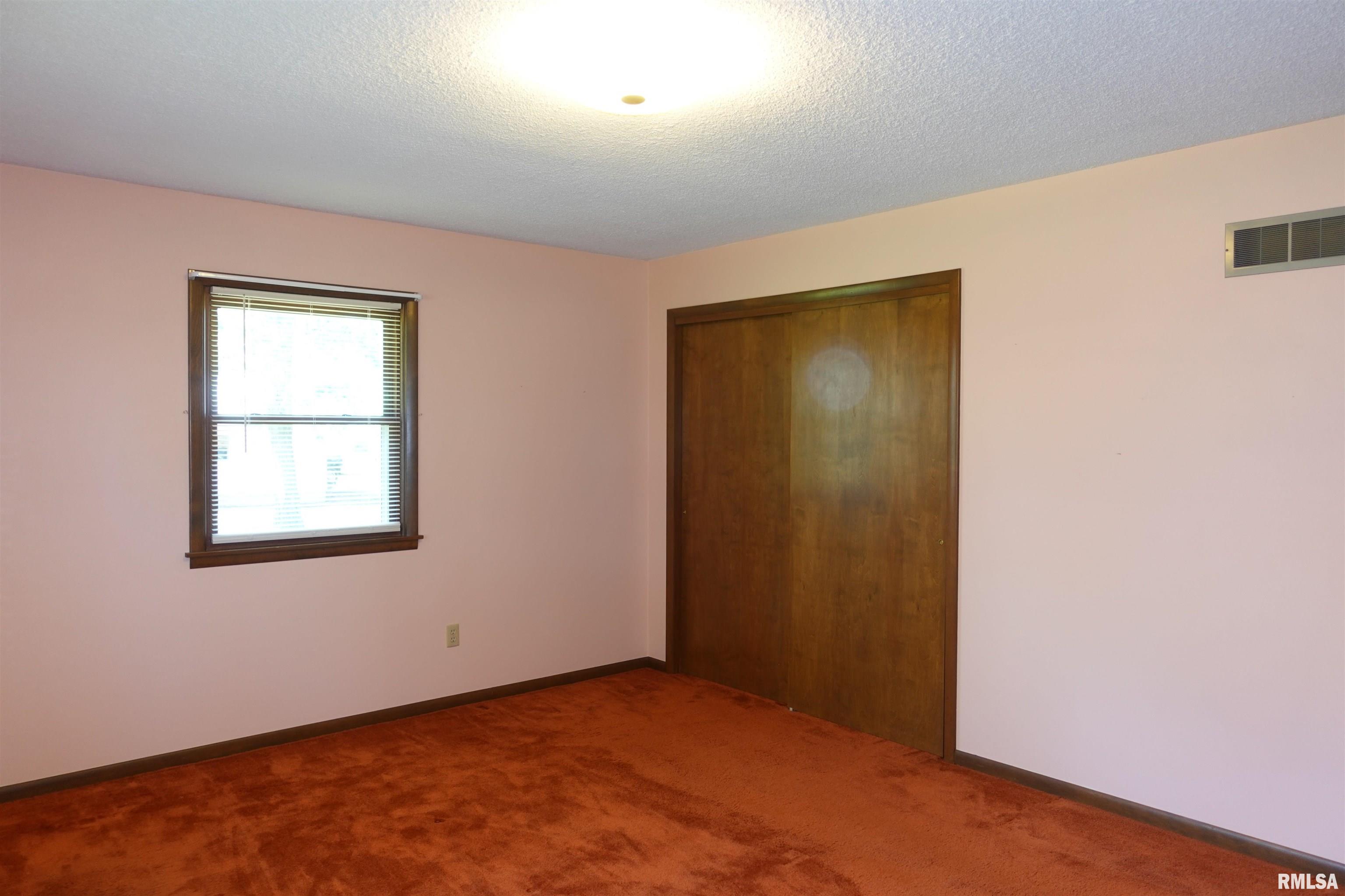 224 East Victoria Street Wataga, IL 61488 - Photo 26 of 40