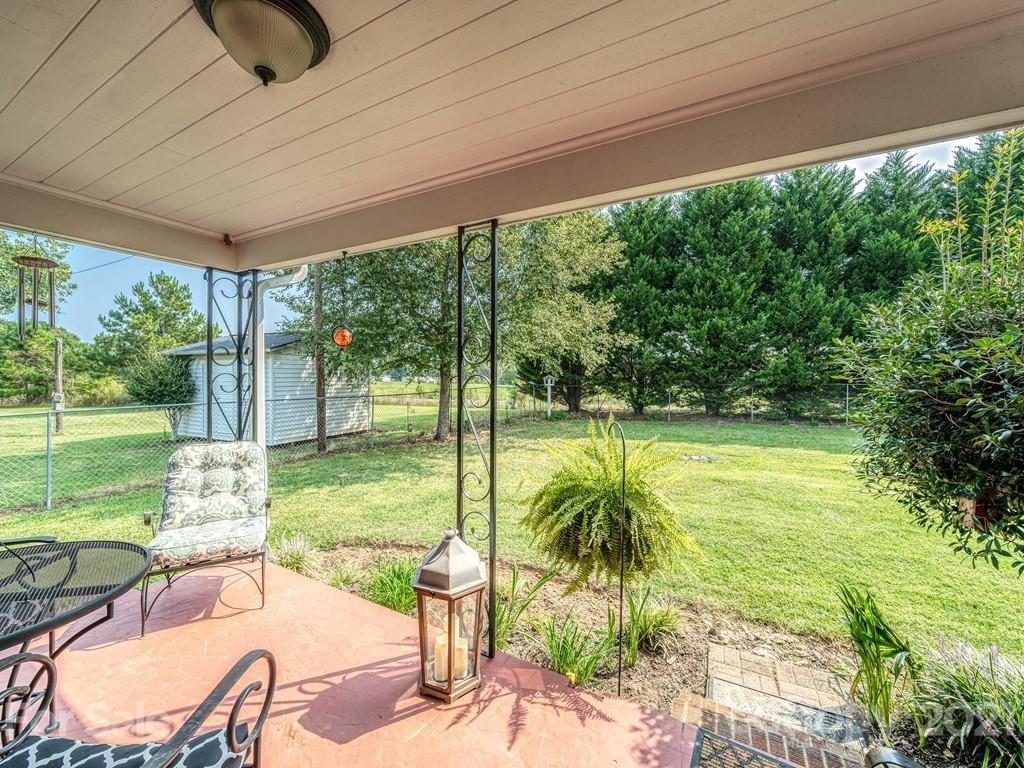 2823 Bettis Road Grover, NC 28073 - Photo 15 of 27 a house view with a sitting space and garden view