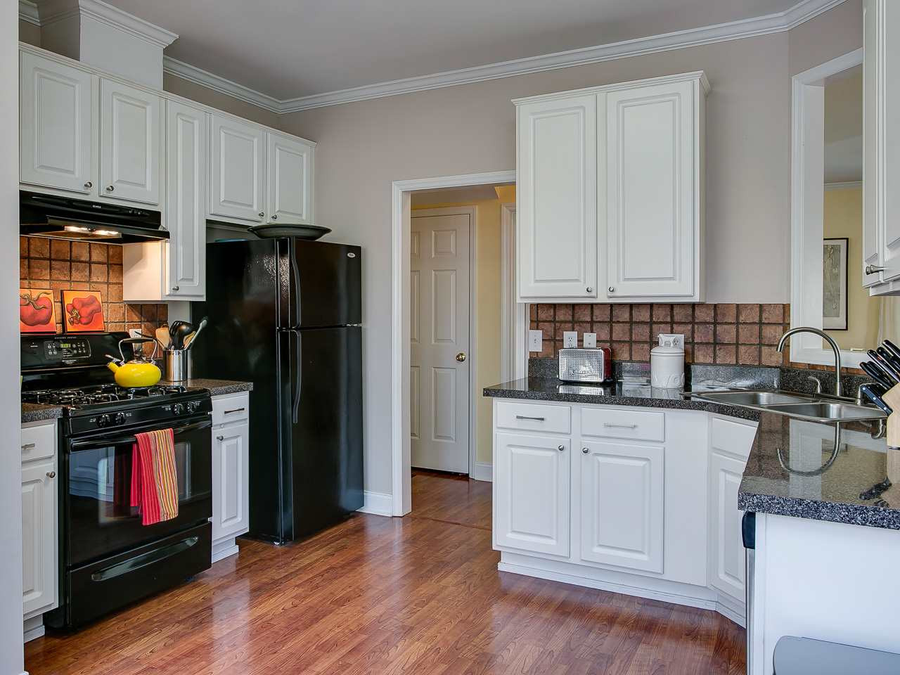 3530 Dixon Road Durham, NC 27707 - Photo 8 of 25 Tile Surround