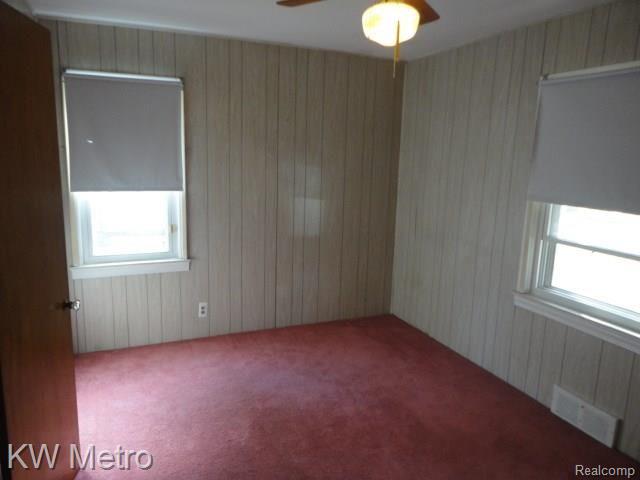 20194 Steel Street Detroit, MI 48235 - Photo 2 of 11